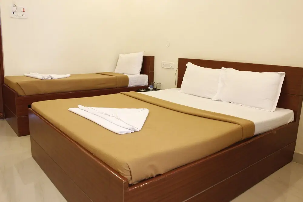 Шамшабад: Hotel Neem Tree Residency