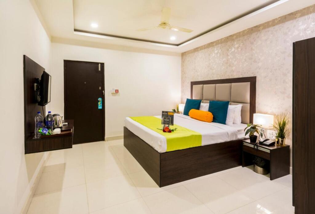 Шамшабад: Hotel Signature Airport Zone Shamshabad Hyderabad