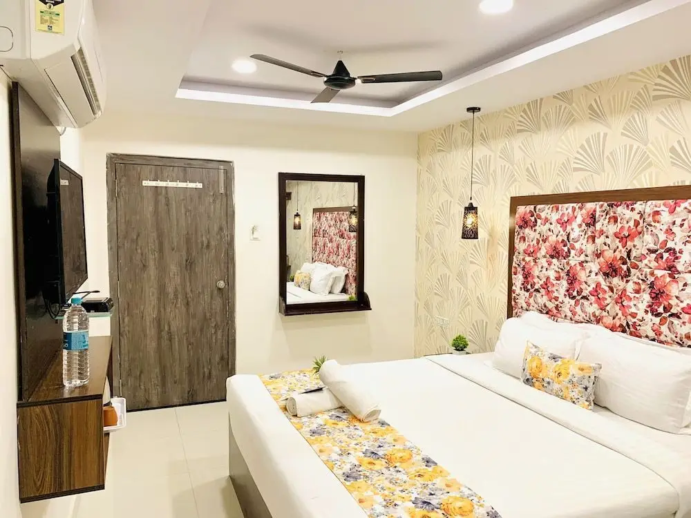 Шамшабад: Hotel Oak by signature Airport Zone