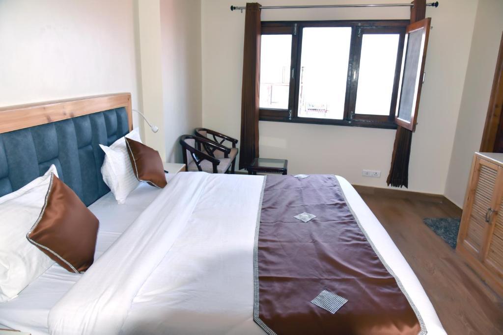 Шимла: Hotel Uphar