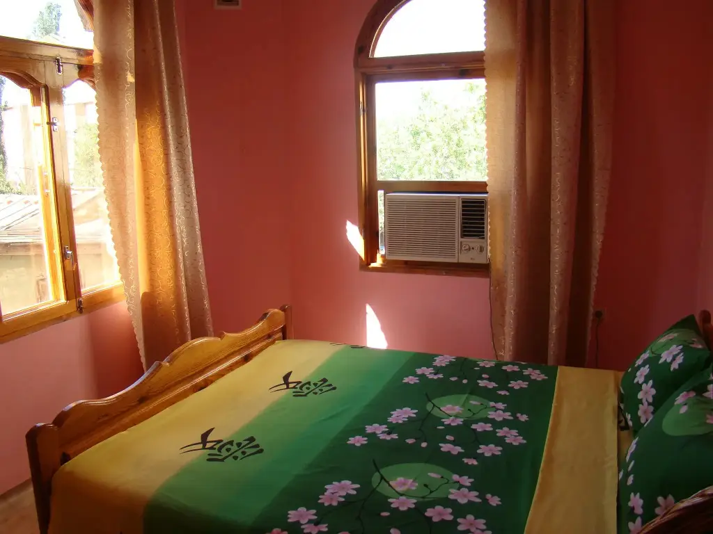 Судак: Mini hotel Adore