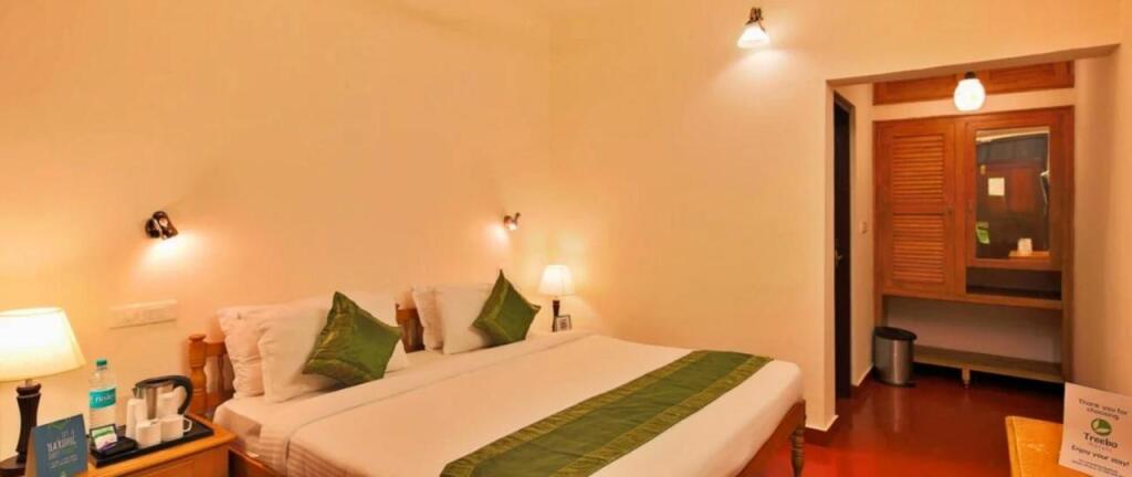 Куттикканам: Adrak Summer Sand Hill Resort Vagamon
