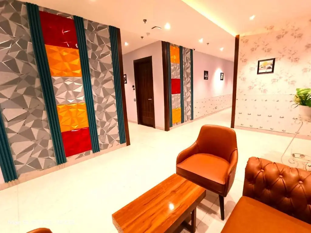 Зиракпур: Ronta World Hotels