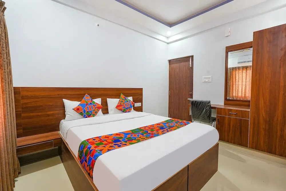 Бангалор: Fabhotel Whitefield Suites