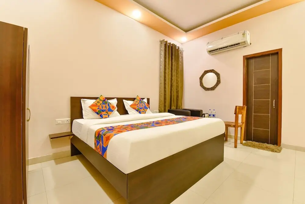 Джайпур: Fabhotel Sarvika