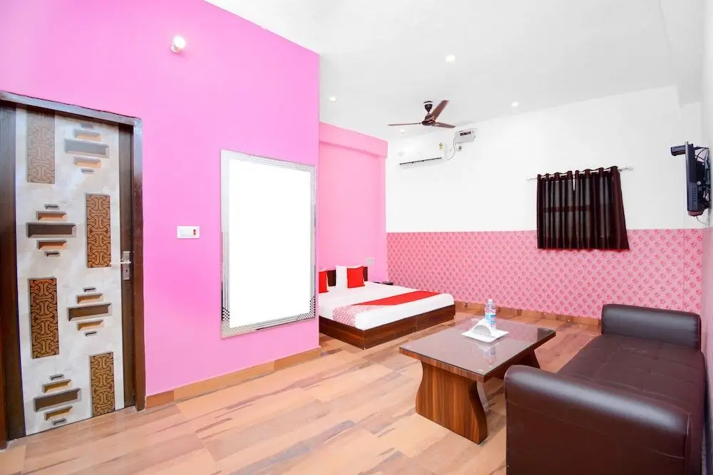 Бивани: OYO 36908 Hotel Park View