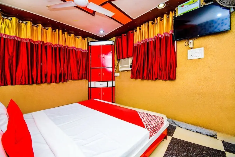 Бивани: OYO 37546 Gaur Guest House