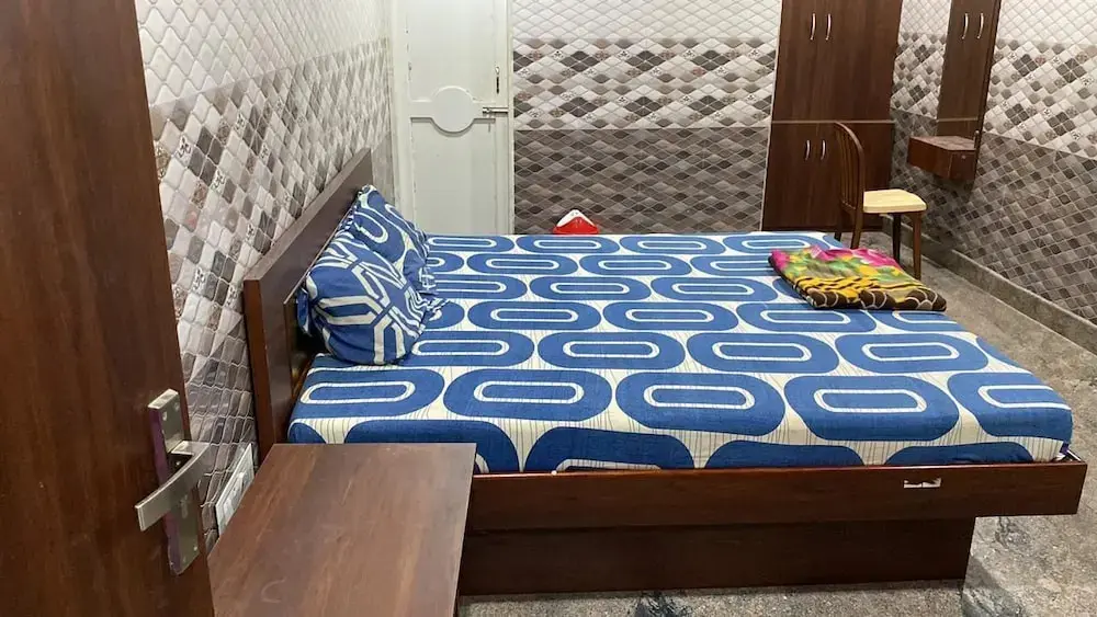 Путлур: Sri Mahalakshmi Deluxe Lodge