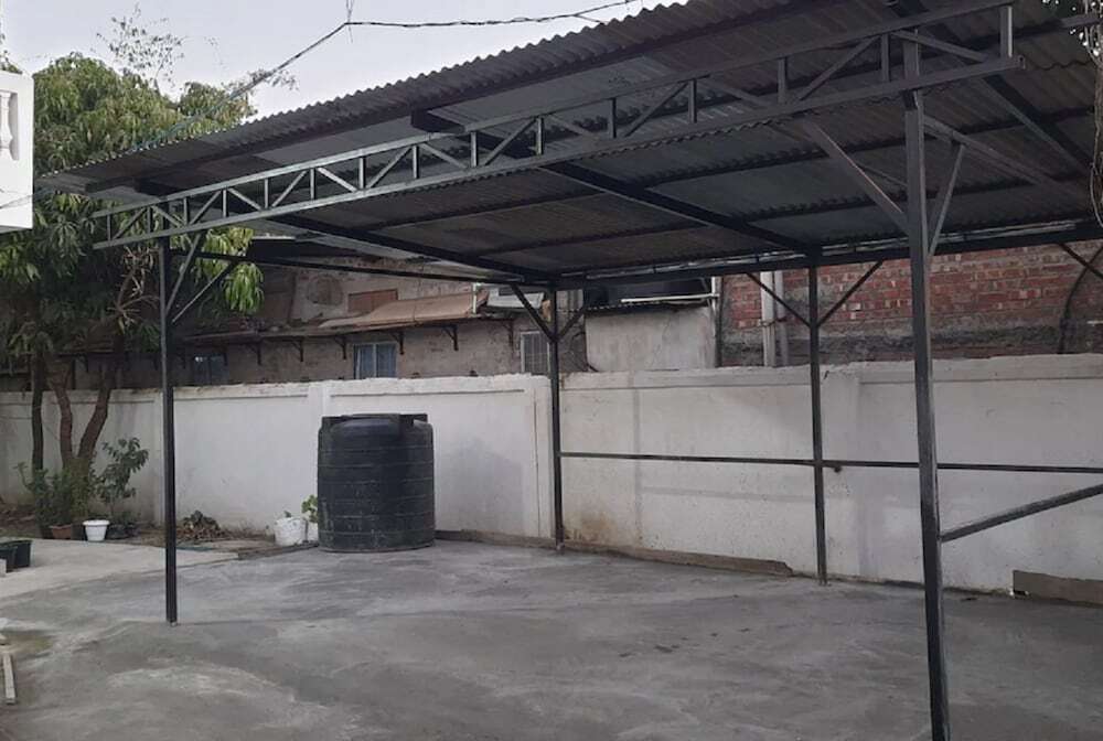 Импхал: Manipur House Imphal by Goroomgo