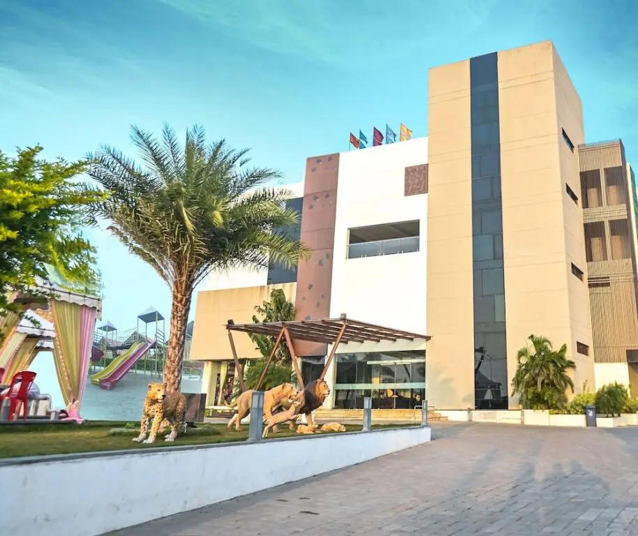 Pride Divine Resort Somnath — фото 1