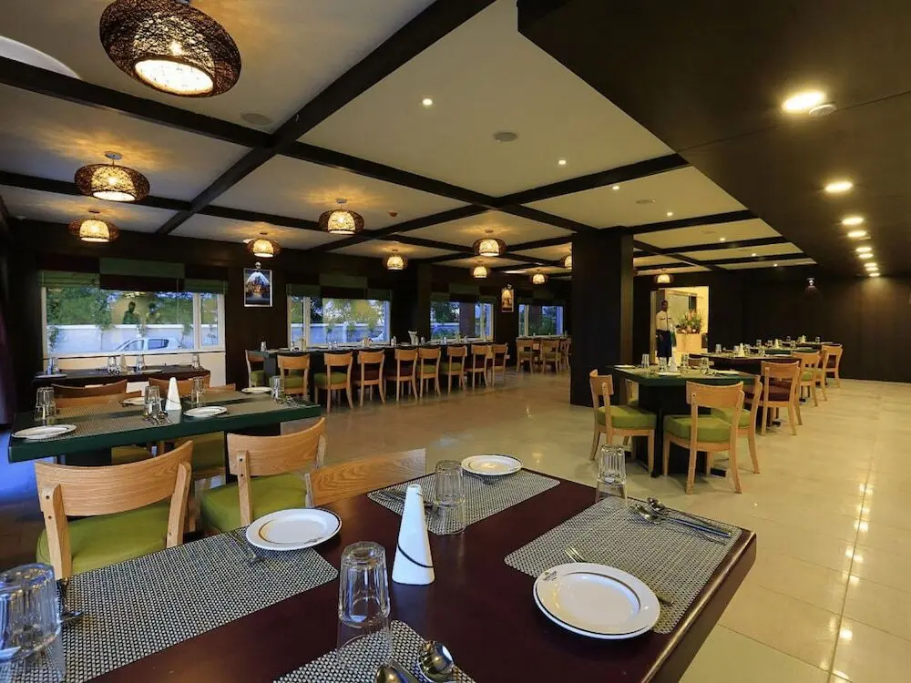 Лохар Пайпалья: Nandan Kanan-M Square Hotels and Resorts