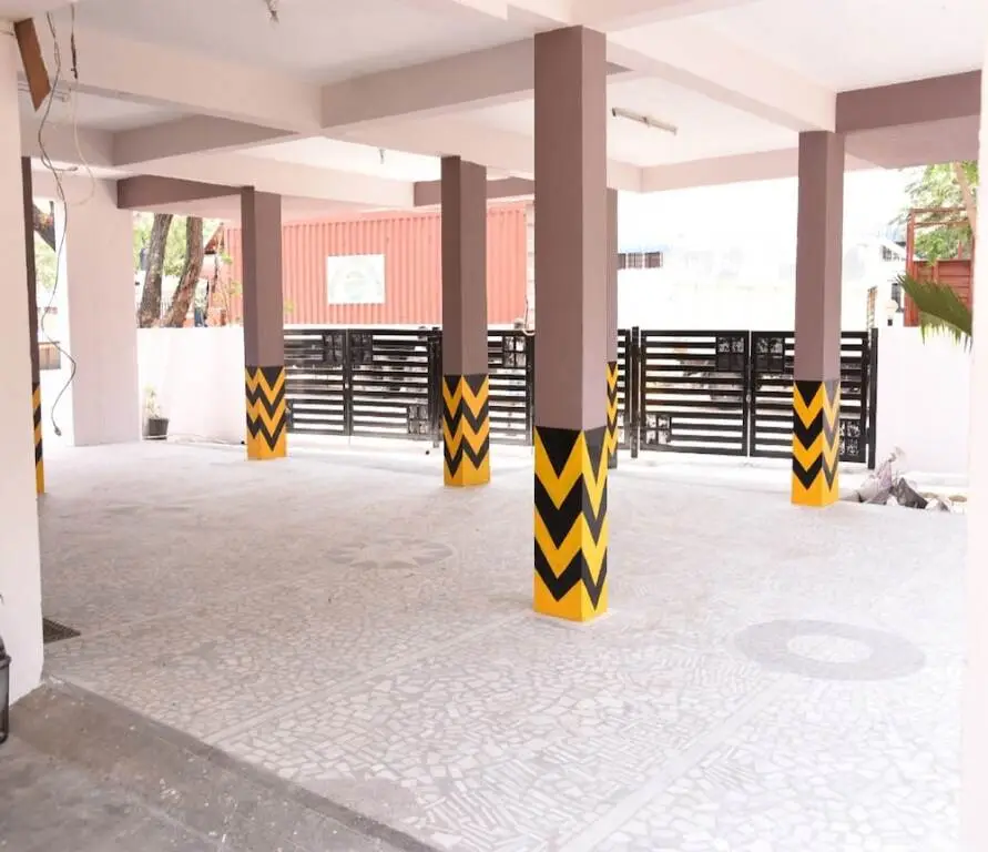 Ченнаи: Aishwaryam Deshna Service Apartment