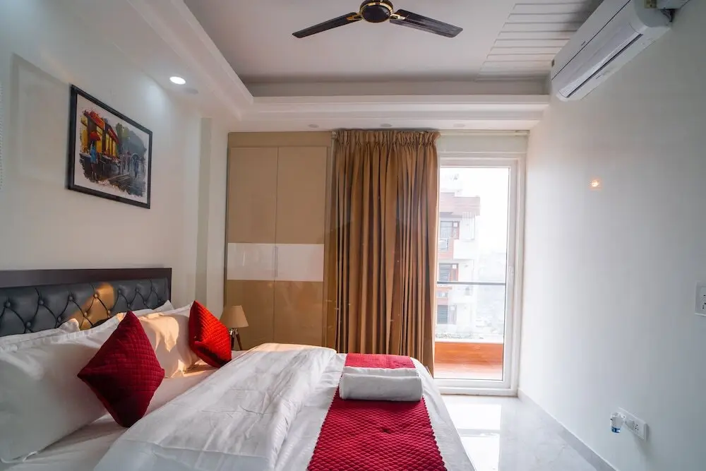 Гуруграм: The Lodgers 1 BHK Serviced Apartment