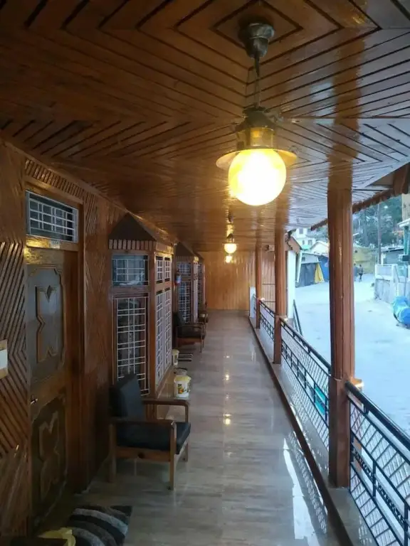 Уттаркаши: Hotel Manisha