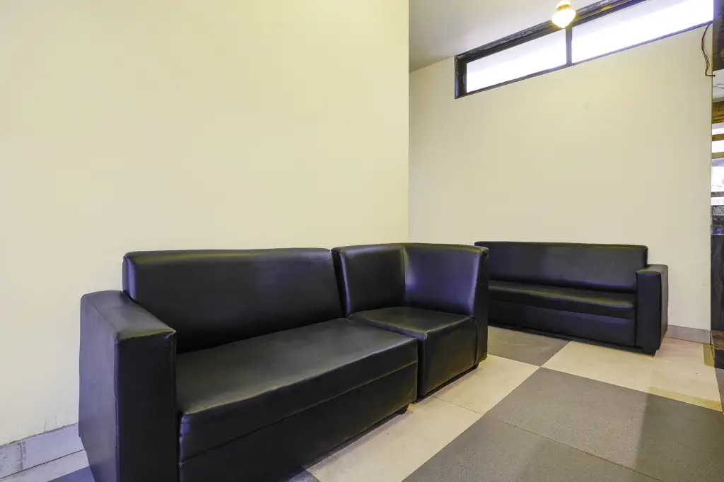 Тхане: Fabhotel Bhiwandi Palace