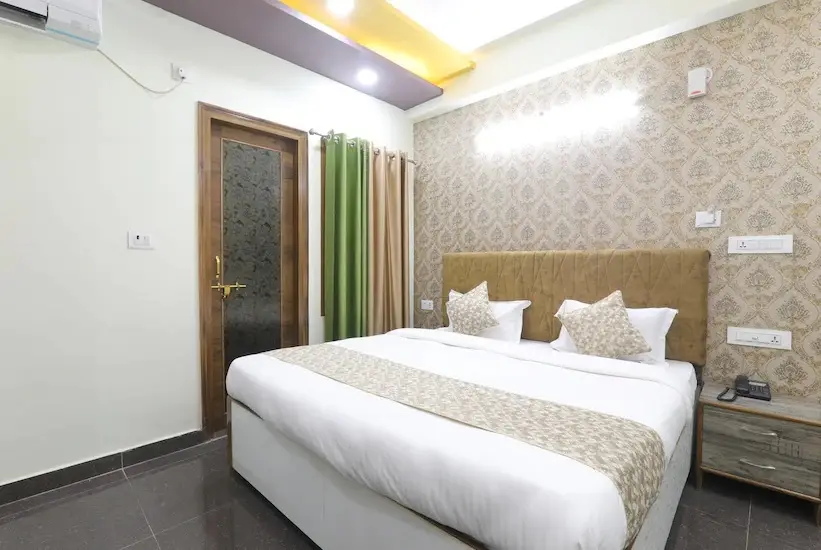 Праяградж: Hotel Aman