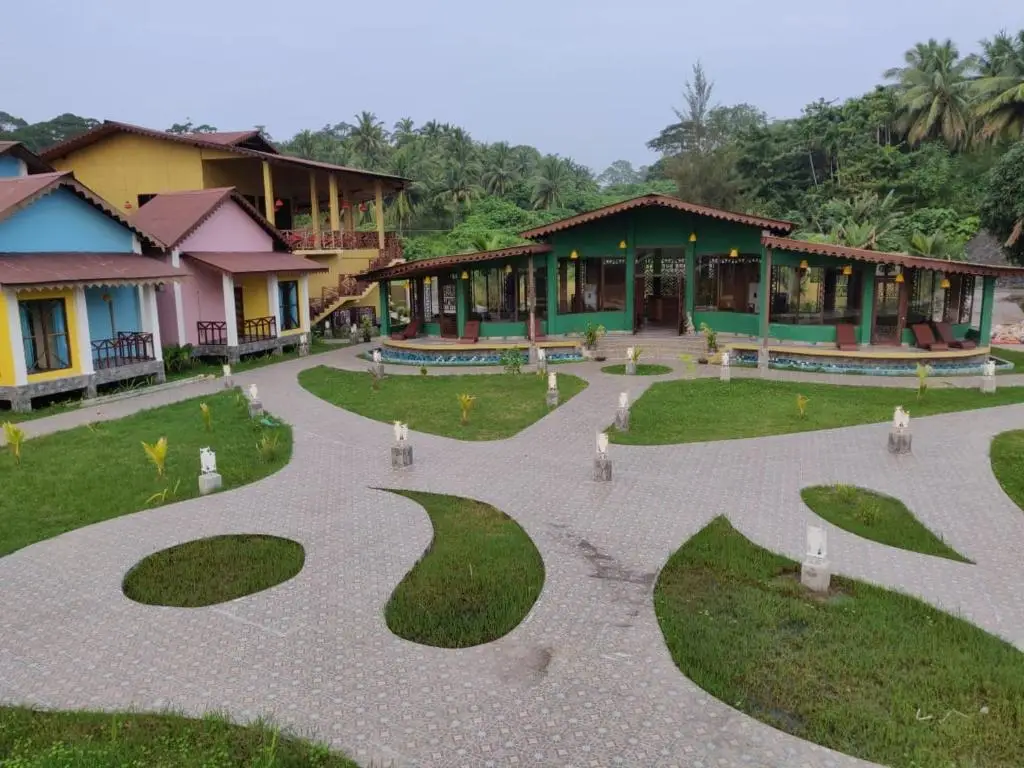 Silver Sand Village Resort — фото 1