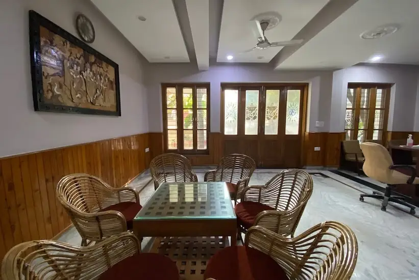 Дехрадун: Hari Sharanam Homestay