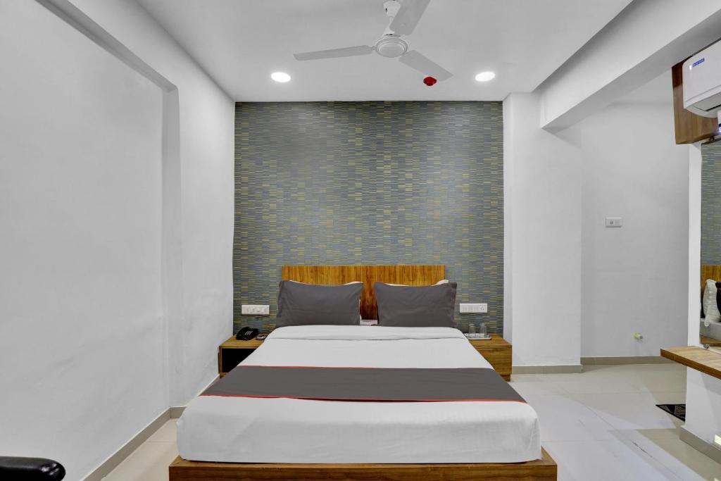 Гандхинагар: Hotel Royal Mansion ,Gandhinagar