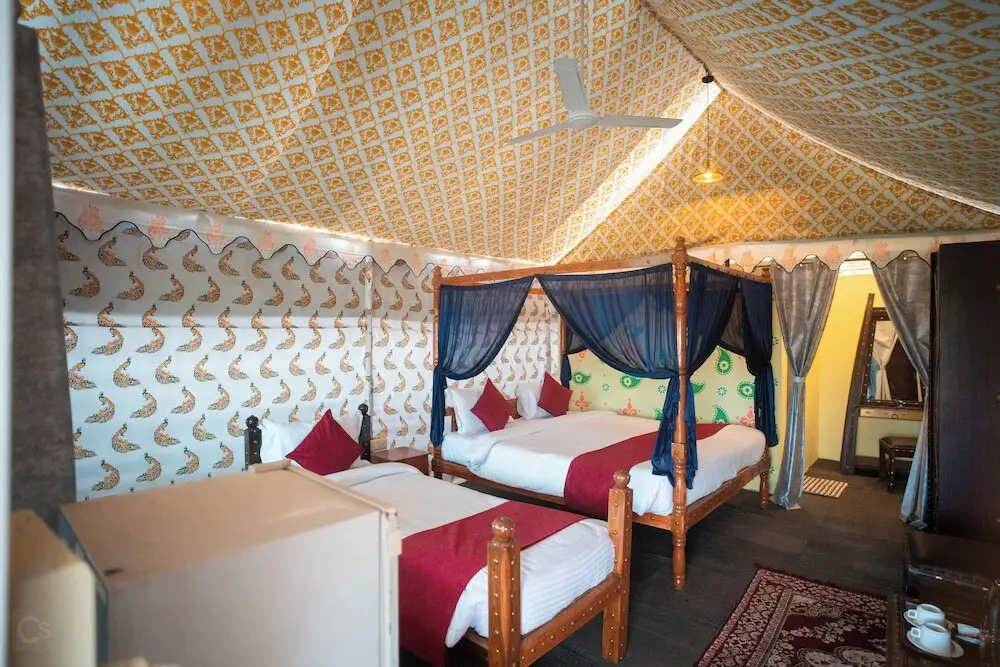 Гарудешвар: The Royal Heritage Tent Resort - Statue Of Unity