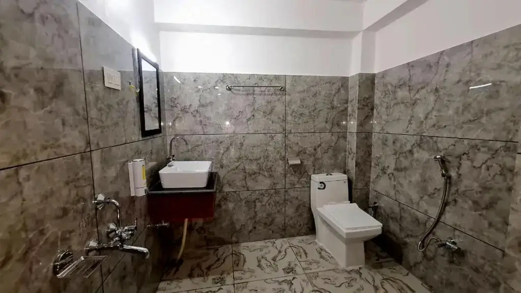 Каргил: Hotel D Indian Kargil
