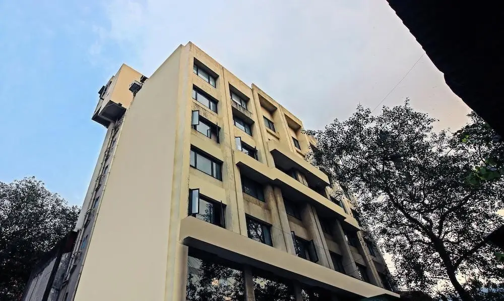 The Legend Hotel — фото 1