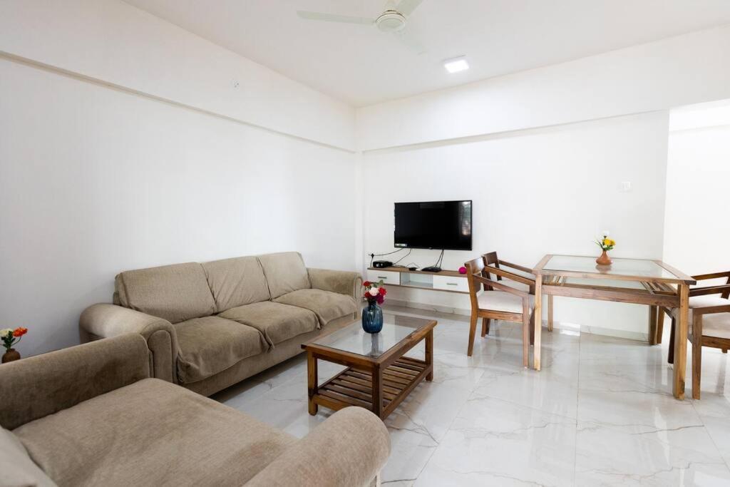 Даполи: Lotus 3BHK by SoulStays