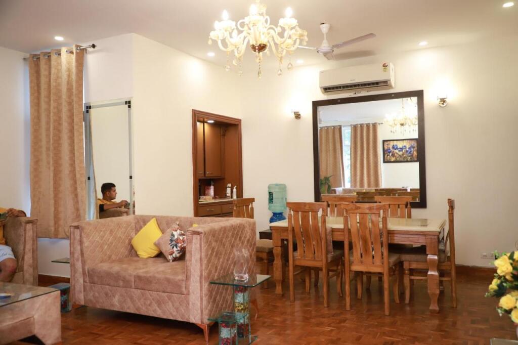 2Bhk Fortune Home,E28 1A Saket Near Max Hospital,Pvr — фото 1