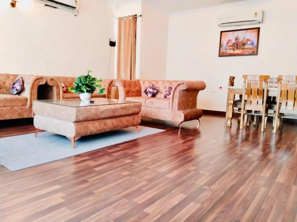Нью-Дели: 2bhk Fortune Home,E28 2a Saket Near Max Hospital,Pvr