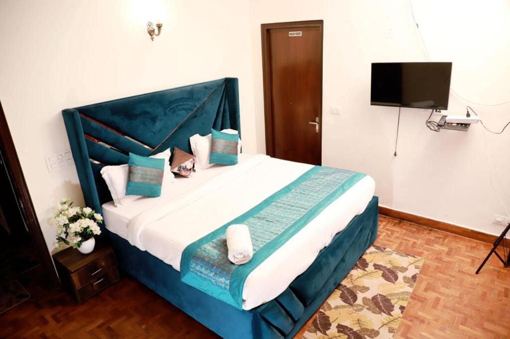Нью-Дели: 2bhk Fortune Home,E28 1a Saket Near Max Hospital,Pvr