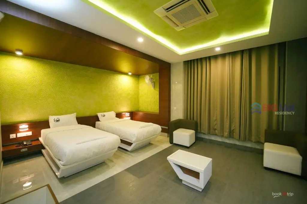 Payyanur: Big Mall Residency
