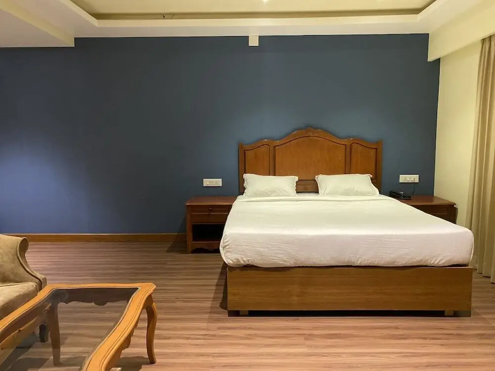 Ути: Hotel Glanton Manor