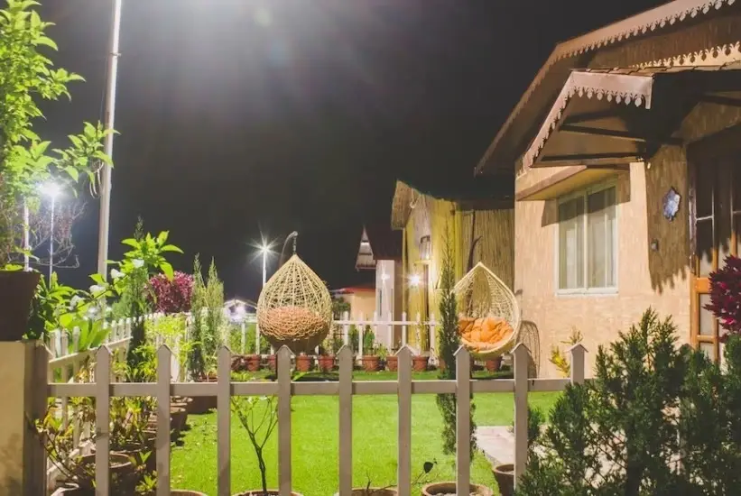 Прем-Нагар: Vo Sanjeevni Tent & Resorts
