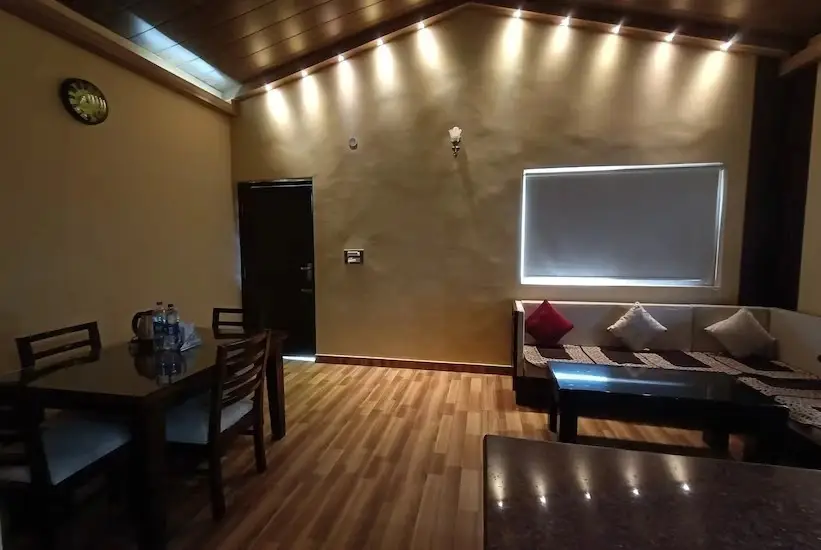 Прем-Нагар: Vo Sanjeevni Tent & Resorts