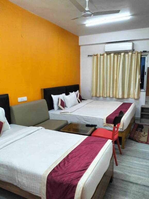 Раджгир: Hotel Rekha International