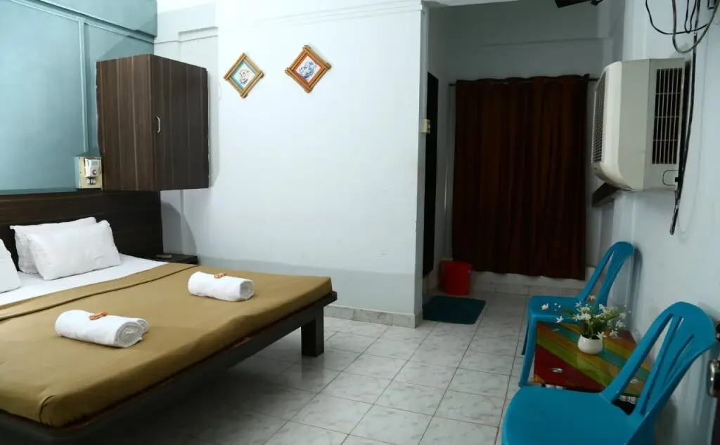 Ратнагири: Atithi Lodge