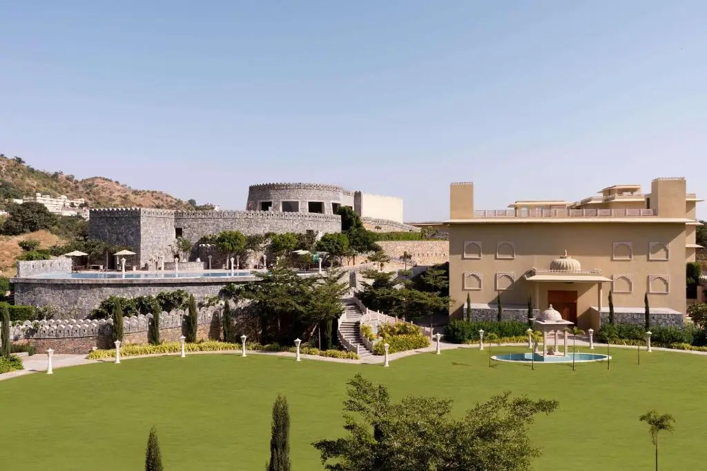 Садри: Raajsa Resort Kumbhalgarh