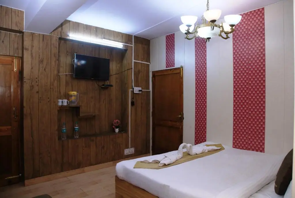 Шимла: Pinewood Cottages & Spa Shimla
