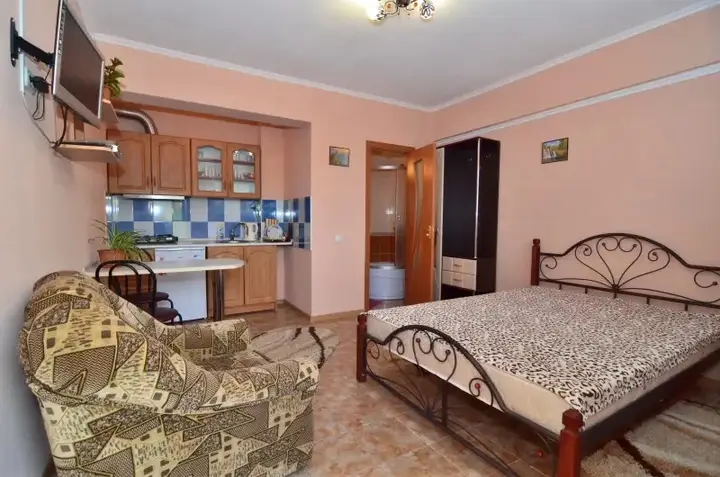 Алушта: Cottage Selena
