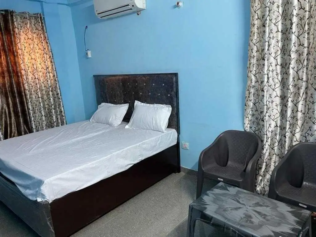 Нью-Дели: Spot On 88657 Hotel Dazi Star