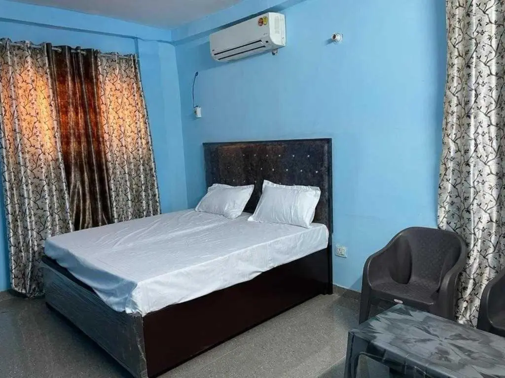 Нью-Дели: Spot On 88657 Hotel Dazi Star