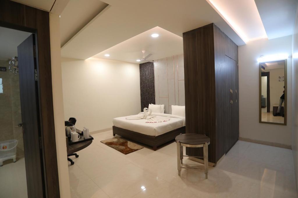 Горакхпур: Hotel Pradeep Star Inn