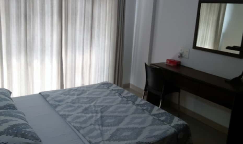 Гуруграм: Cymbal Hotel