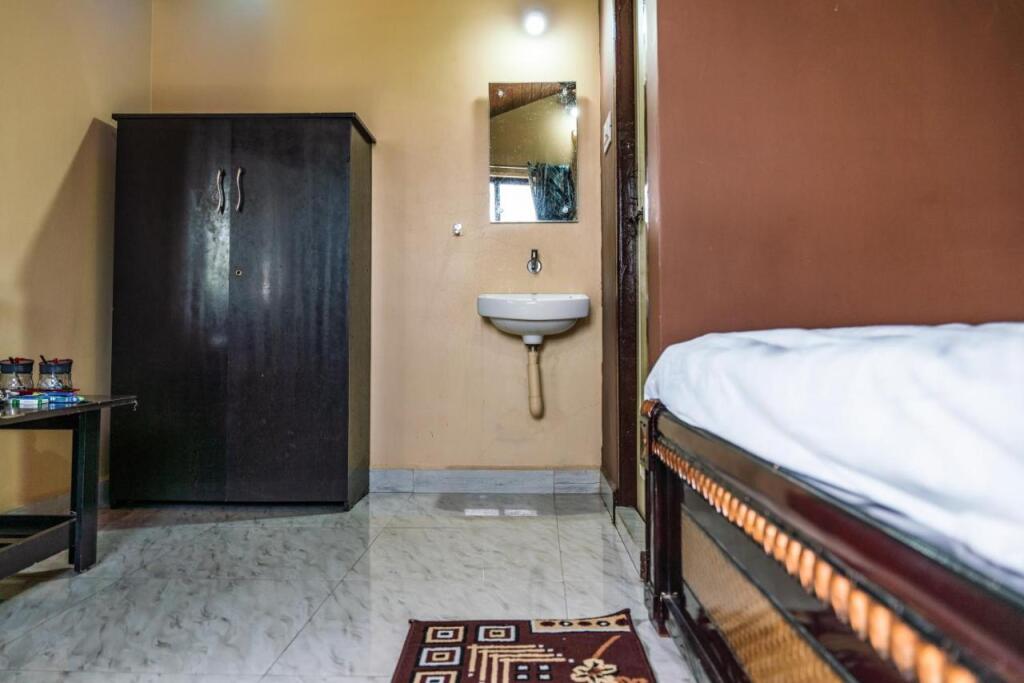 Хоспет: Leo Wooden Resort