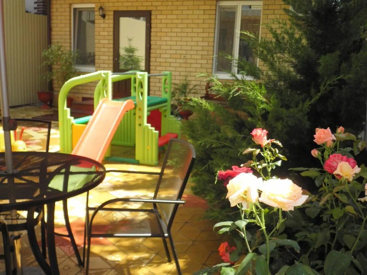 Анапа: Guest House Elza