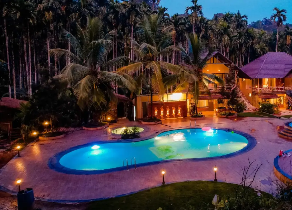 Лонда: Woodpecker Exotic Retreat & Spa