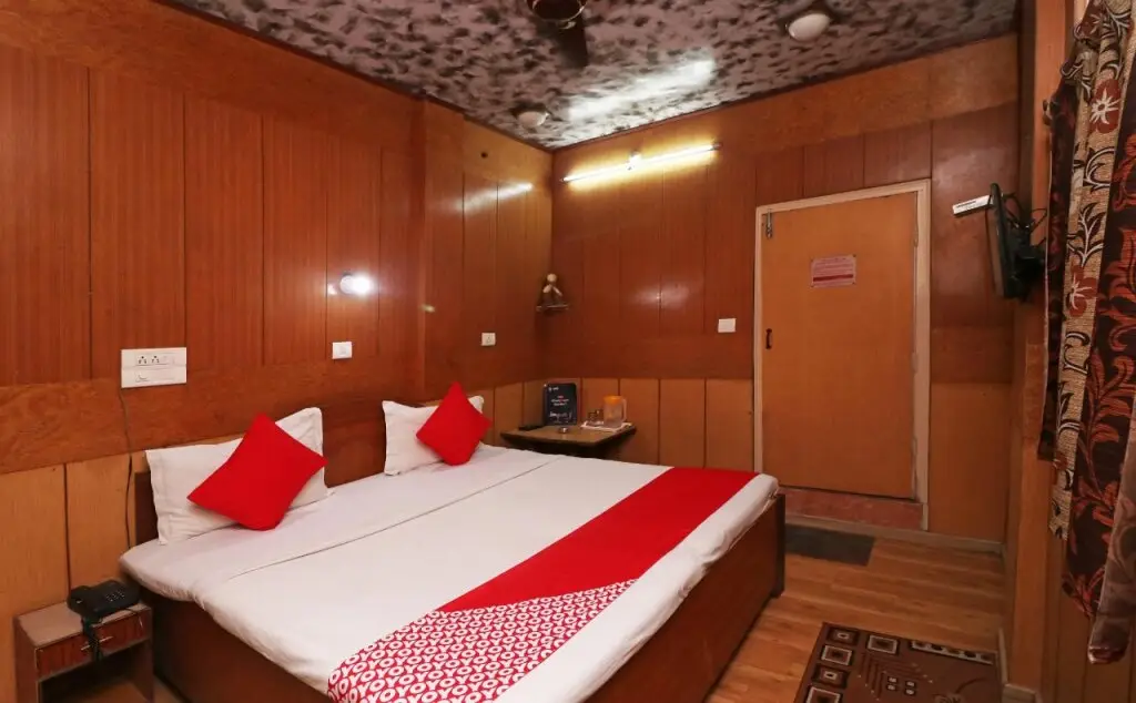 Ashok Hotel — фото 1