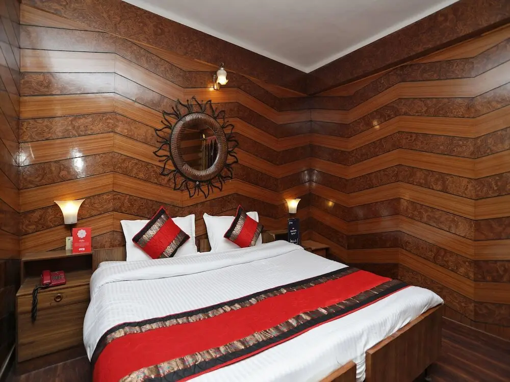 Наинитал: Hotel Ankur Plaza Deluxe