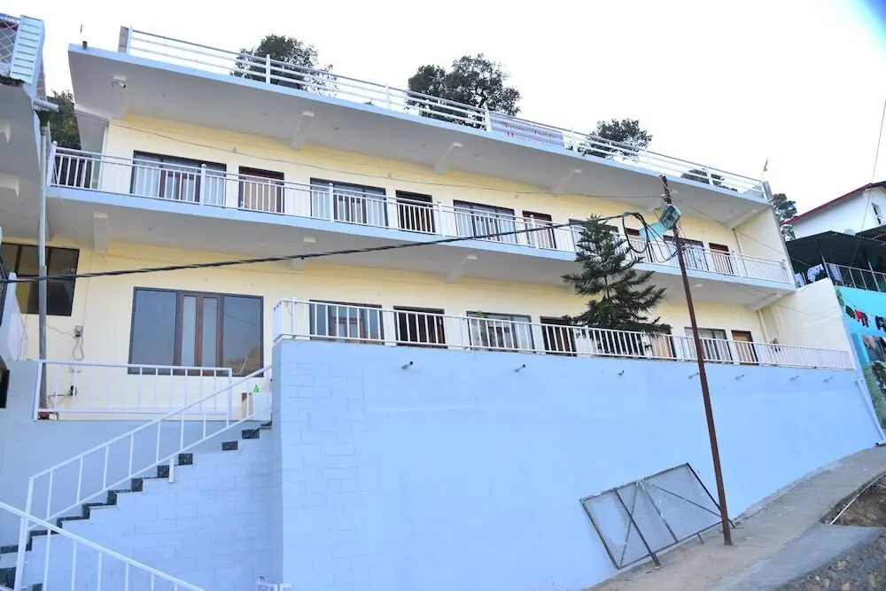 Наинитал: Hotel Lake Paradise Inn