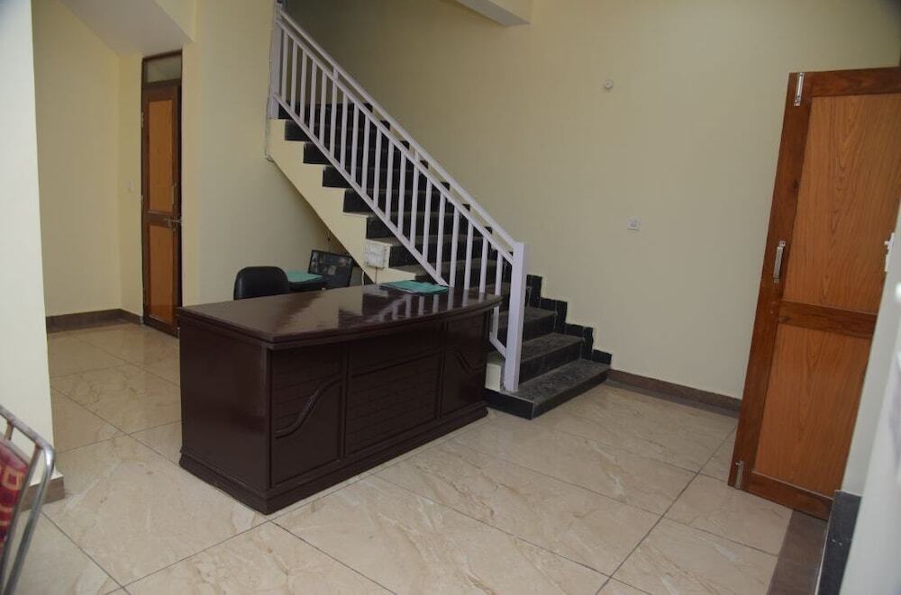Наинитал: Hotel Lake Paradise Inn